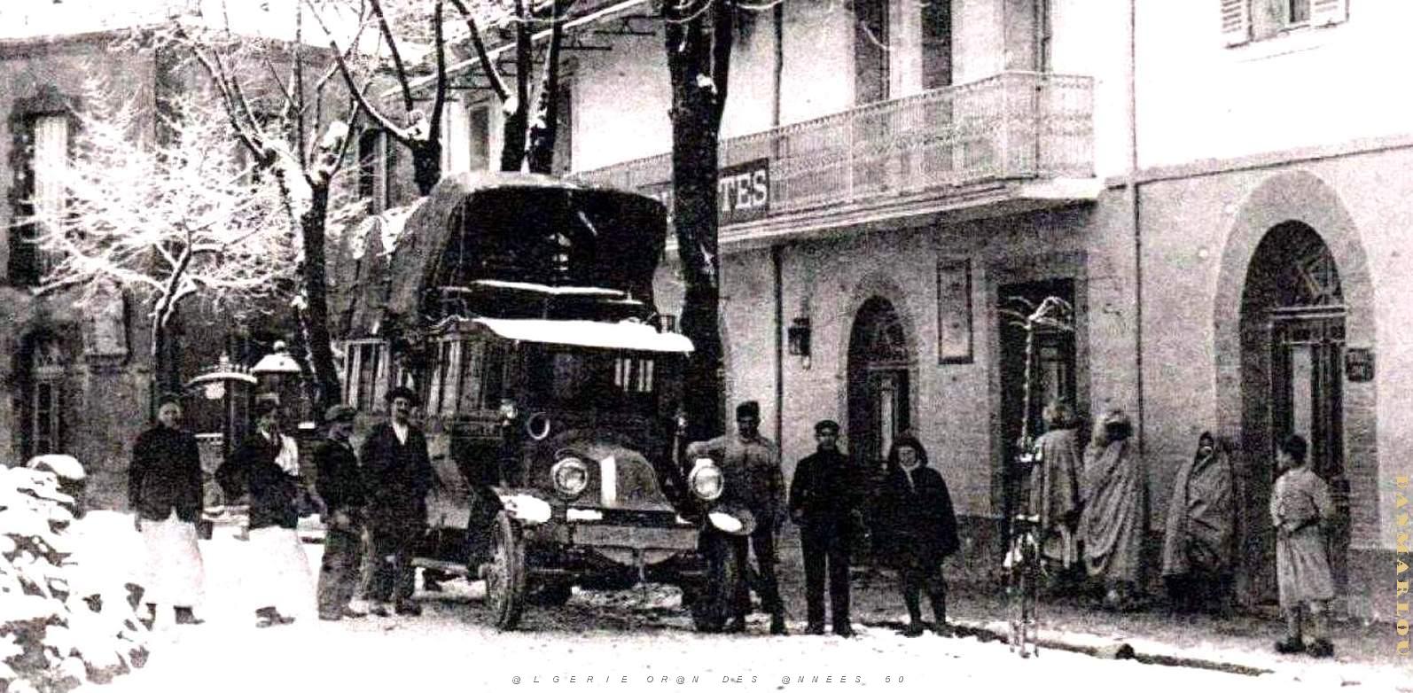 2659- Fort-National - Ligne Tizou-Ouzou - Autobus Berliet2.jpg
